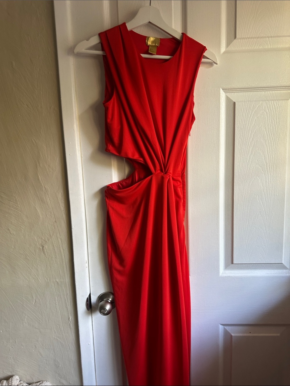 H&M Elegant Red Twist Cutout Evening Dress